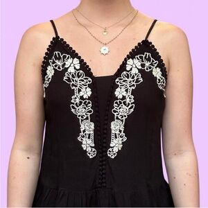 Eyeshadow Black Embellished Sleeveless Camisole